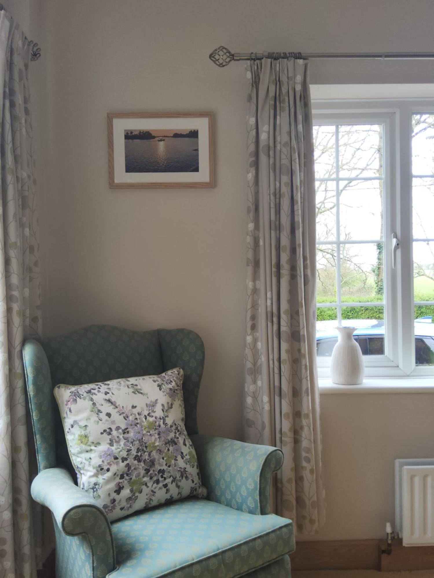 Ha'Penny Acre Bed & Breakfast Sherfield English Exterior photo