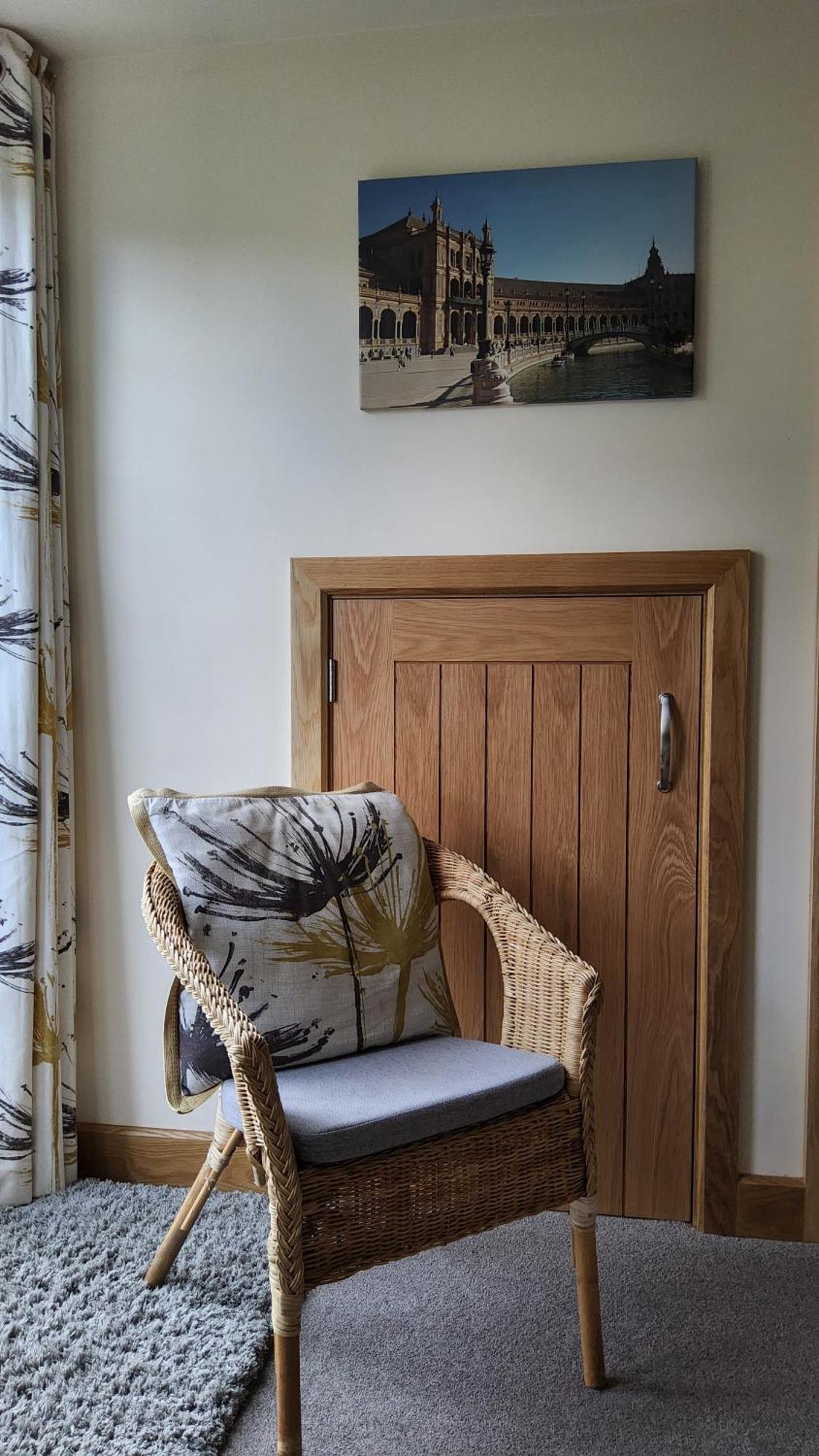 Ha'Penny Acre Bed & Breakfast Sherfield English Exterior photo